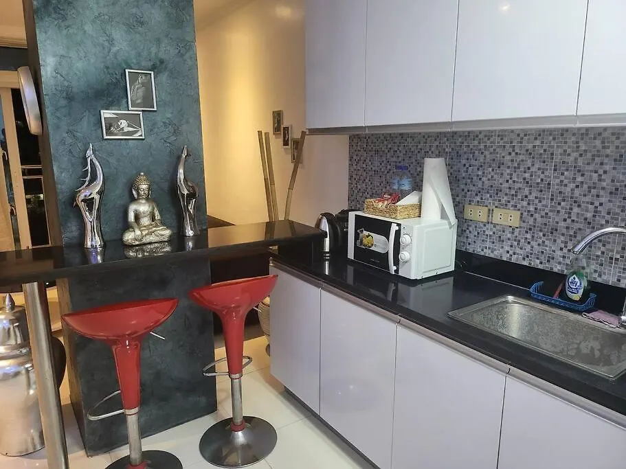 Apartment Sheryll Escapes - Kandi Posh 1Br With King Bed, Fibre Wi-Fi & Free Housekeeping Angeles Philippines